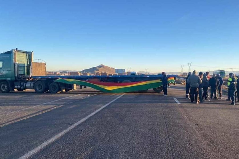 BLOQUEOS-TRANSPORTE-PESADO