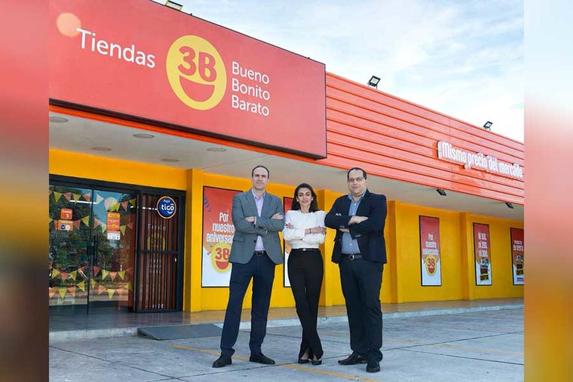 Tiendas 3B cumple un año transformando el mercado y con una fuerte